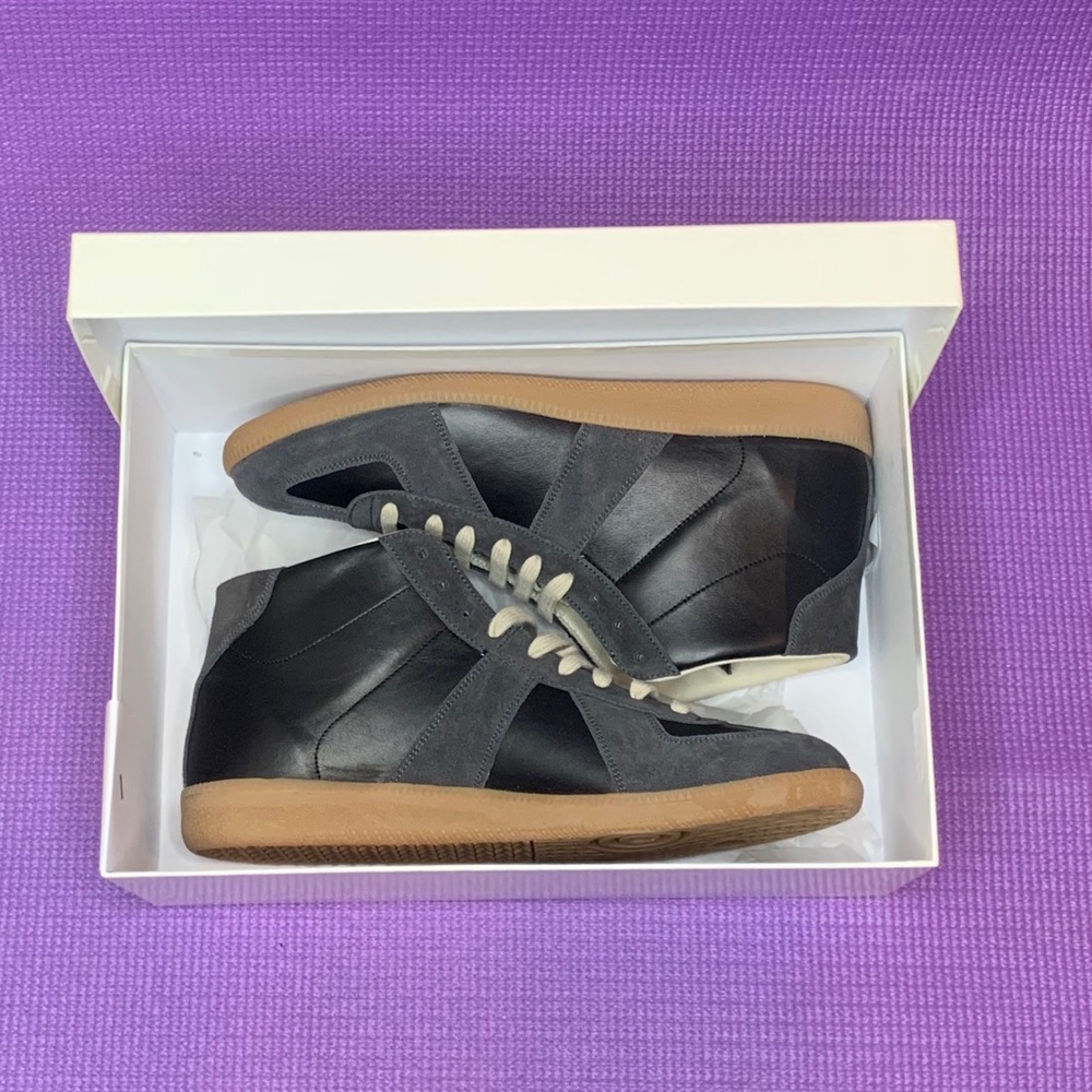 Maison Margiela Black mid top sneakers NEW